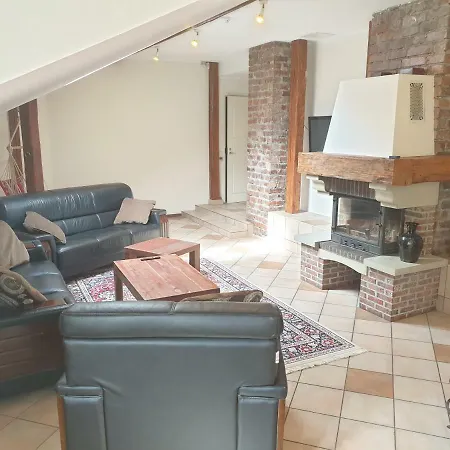 Sunny And Spacious With Terrace Appartement