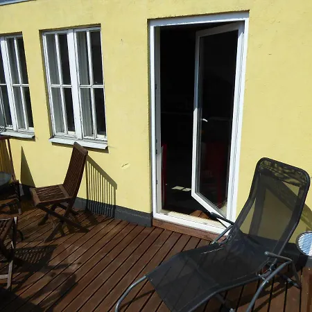 Sunny And Spacious With Terrace Reval